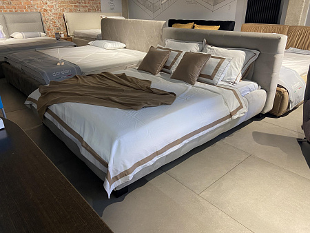 Кровать MICHELLIN Дания 182*230 Н100см (160*200см)