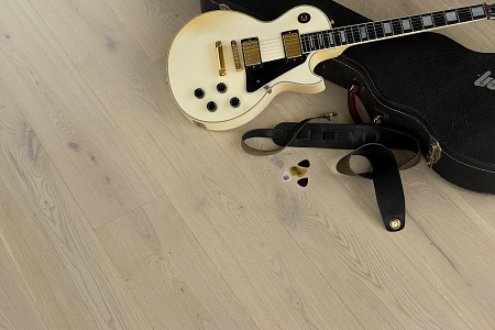 СЛОНОВАЯ КОСТЬ