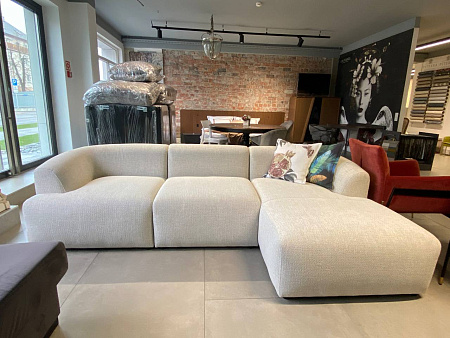 Диван  "Baloo" (1P+1.5P+Chaise R) Размер: 272/153*Н72*96, Ткань: 755/04, Пр-во:   Дания(NK)