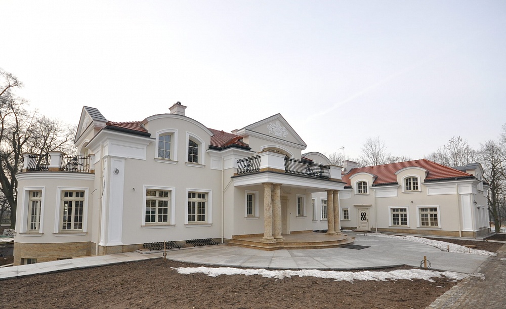 Отделка загородного поместья